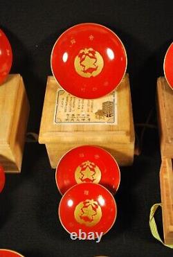 11 Antique Japanese Wooden Red Lacquer Sake Cups / Family Crest & Ww2 / Lot