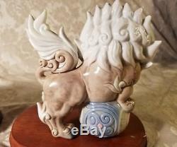 1950s Hand Painted Porcelain Guardian Temple Foo Fu Lion Dogs Wood Base Japan