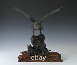 Antique Japanese Iron Hawk -Room Guardian Sculpture- Great Takaoka Product