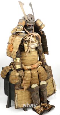 Antique Samurai Armor Yoroi Kabuto