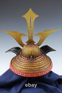 Great Samurai Helmet -Rare Form Kusunoki Masashige Helmet- Middle Size Signed