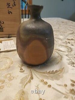 Konoshi Tozo Japanese Bizen Tokkuri Pottery Vase